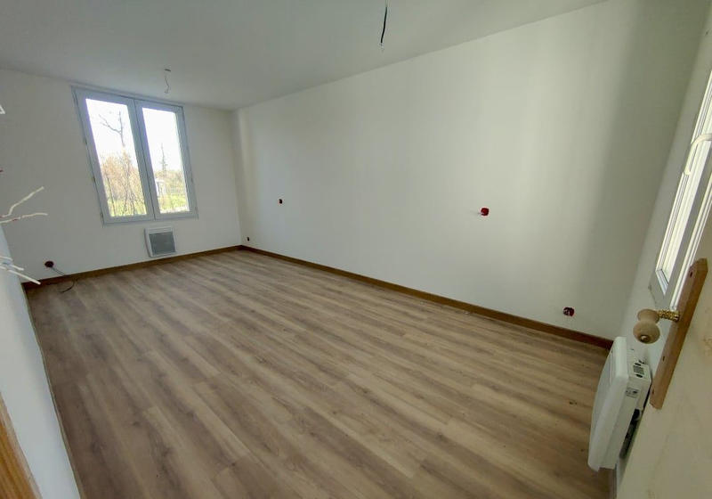 Maison - 101 m² - 8 pièces
