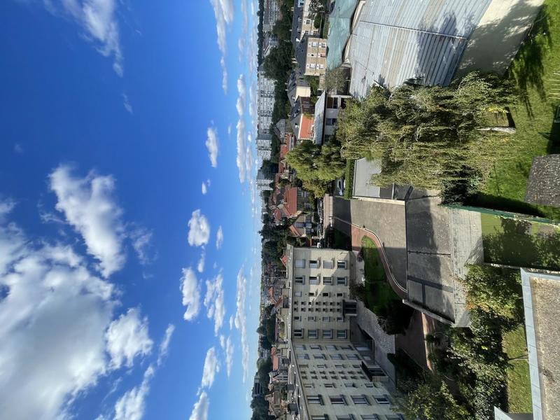 Appartement - 111 m² - 4 pièces