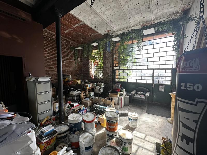 Local commercial - 166 m²