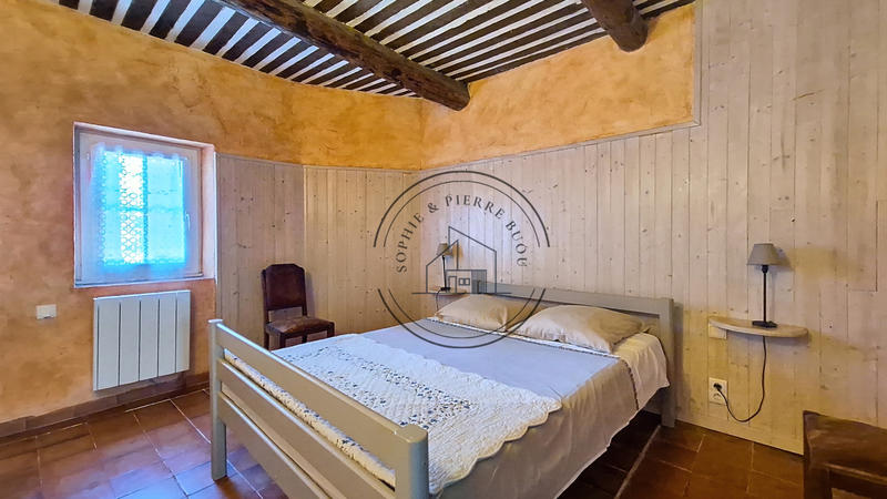 Maison - 450 m² - 19 pièces