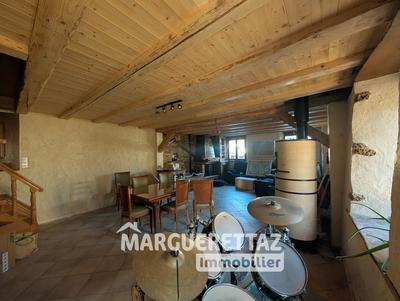 Maison - 170 m² - 4 pièces