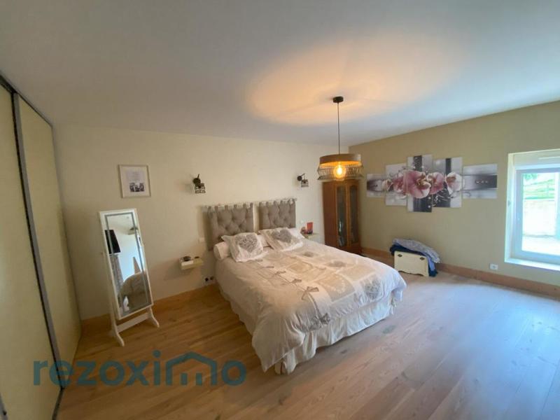 Maison - 236 m² - 8 pièces