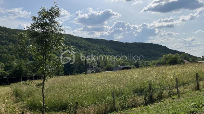 Maison traditionnelle - 198 m² - 7 pièces