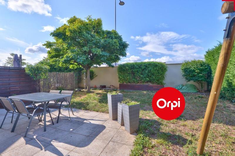 Maison - 104 m² - 4 pièces