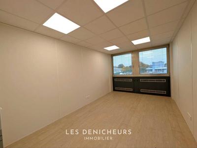 Bureau - 14 m² - 1 pièce