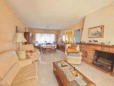 Maison - 125 m² - 8 pièces