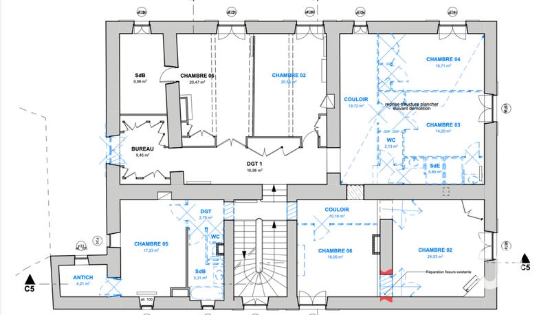 Maison - 650 m² - 15 pièces