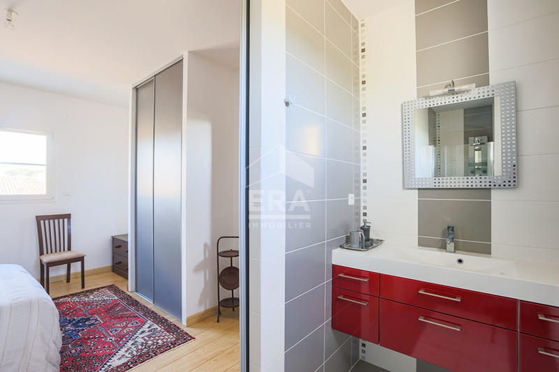 Maison - 193 m² - 5 pièces