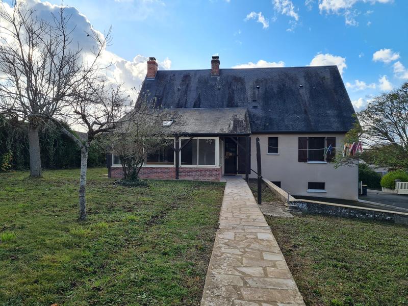 Maison - 92 m² - 4 pièces
