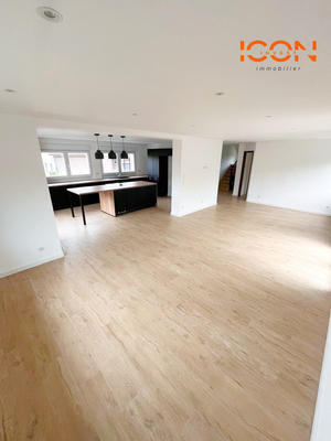 Maison contemporaine - 152 m² - 6 pièces