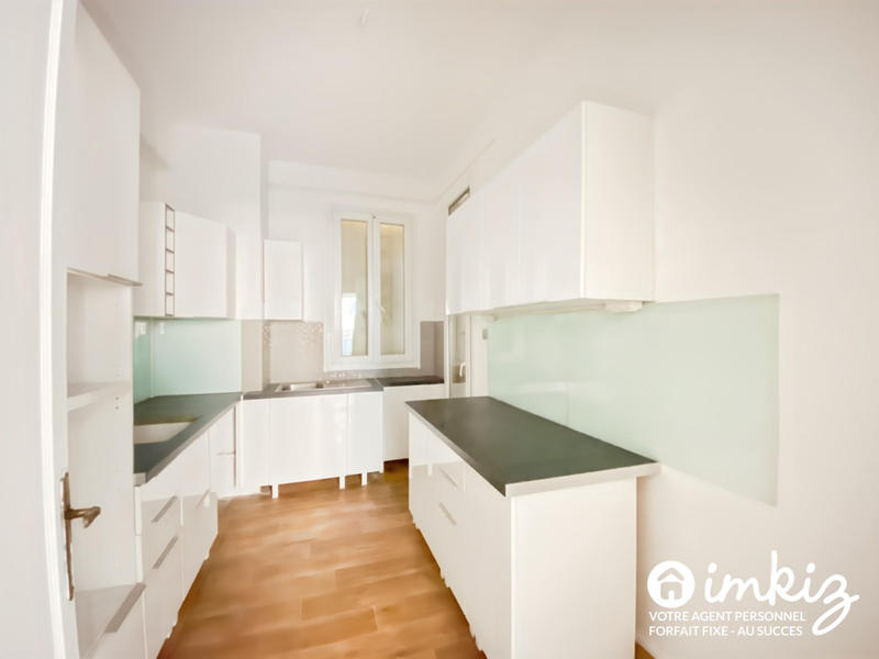 Appartement - 95 m² - 5 pièces