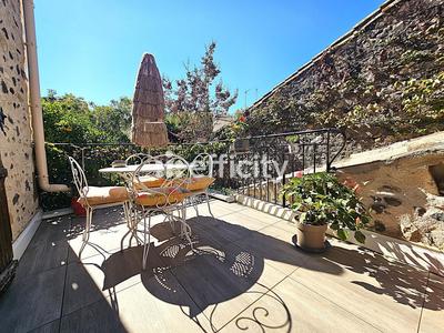 Maison - 141 m² - 5 pièces