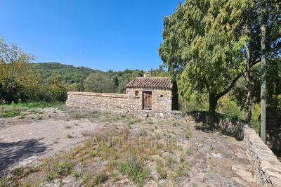 Maison - 337 m² - 14 pièces