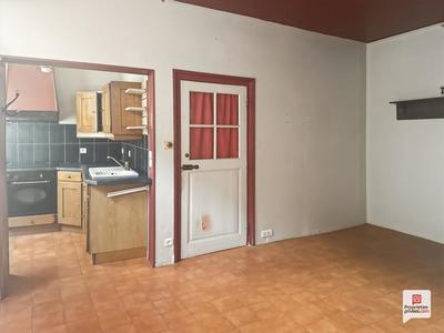 Maison - 211 m² - 10 pièces