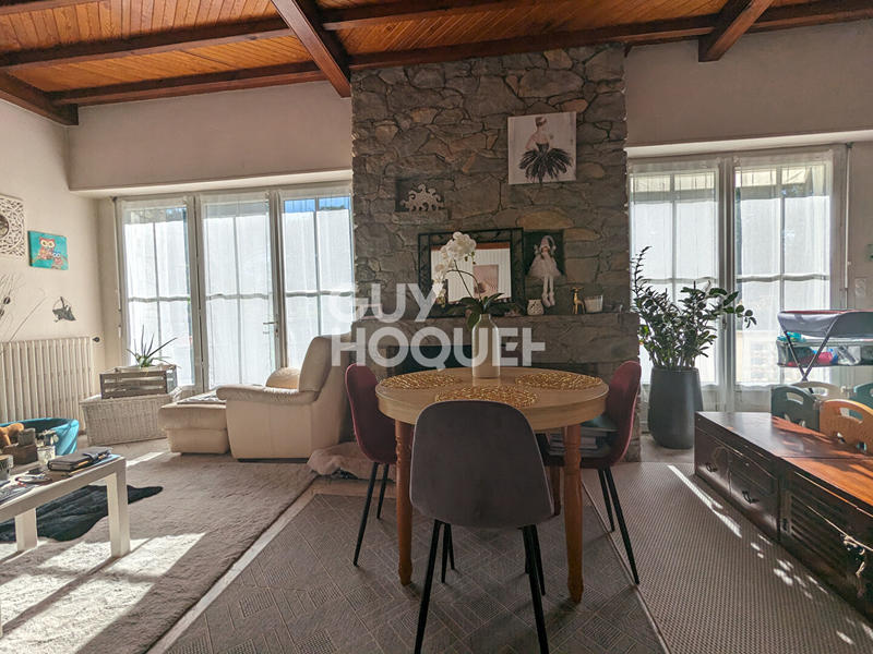 Maison - 190 m² - 5 pièces