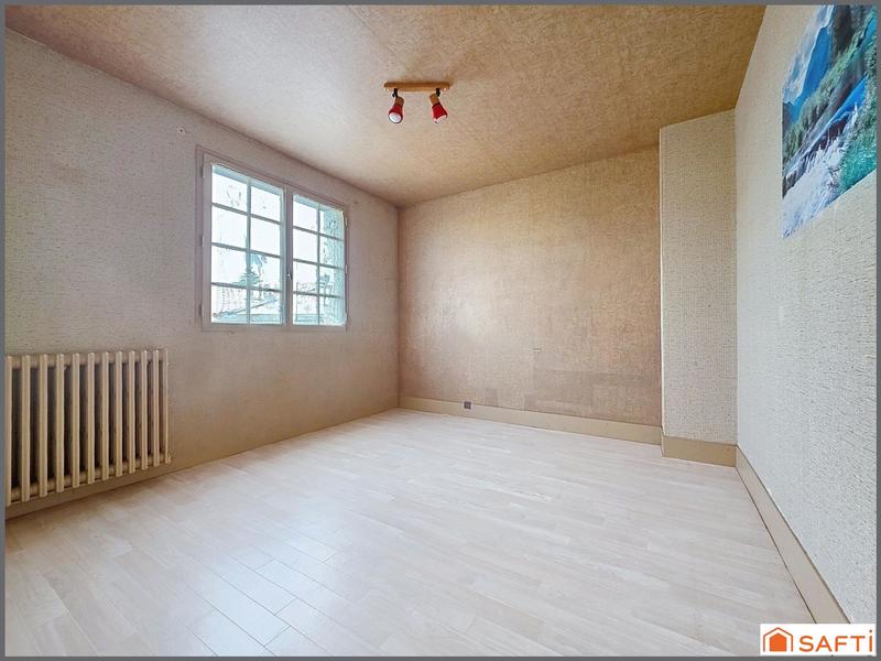 Maison - 90 m² - 4 pièces