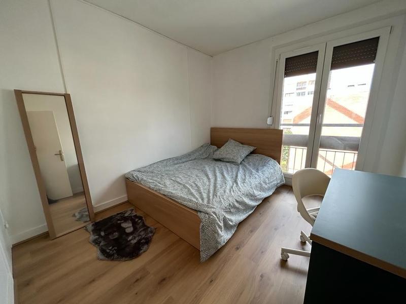 Chambre - 14 m² - 1 pièce