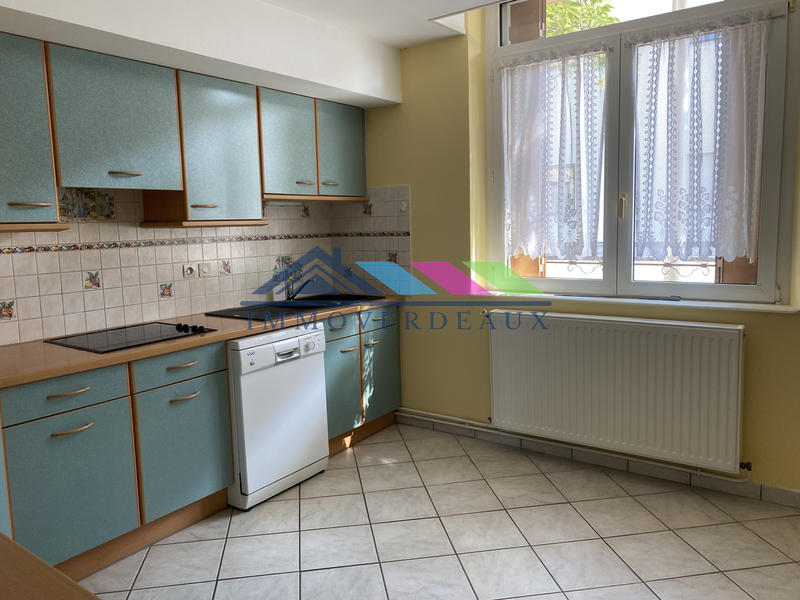 Maison - 177 m² - 7 pièces