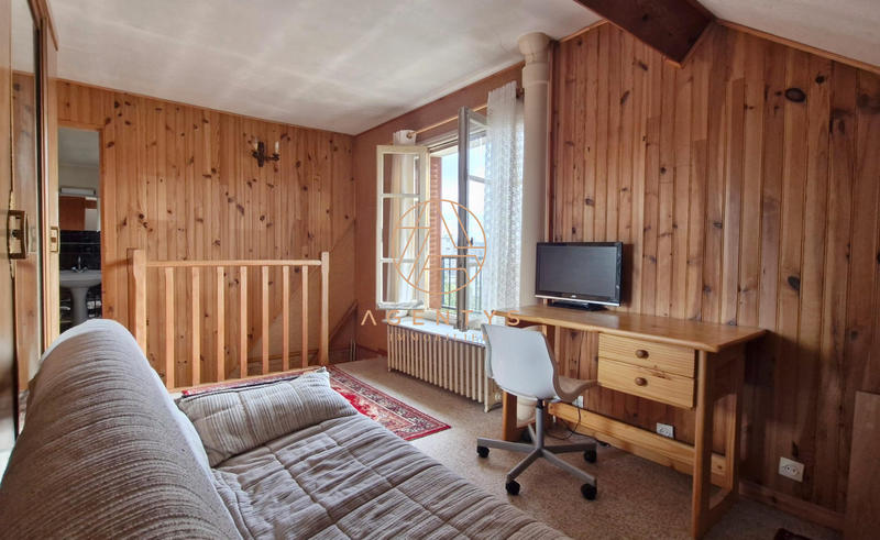 Maison - 162 m² - 7 pièces