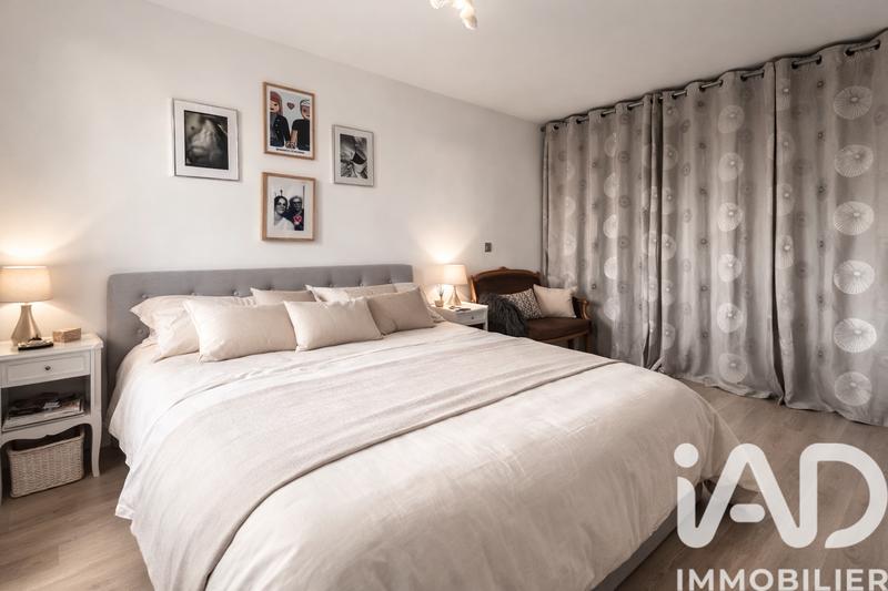Appartement - 93 m² - 6 pièces