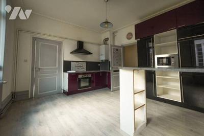 Appartement - 156 m² - 4 pièces