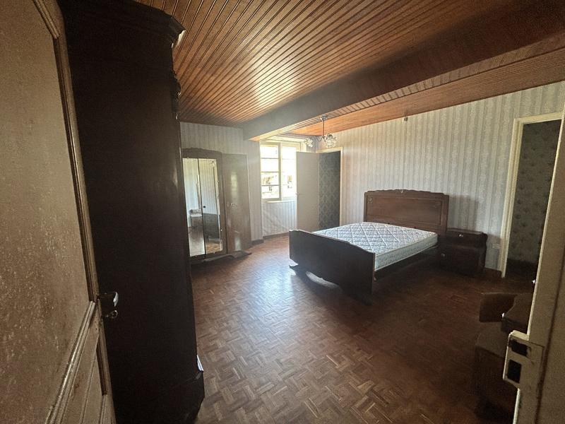 Maison - 160 m² - 5 pièces