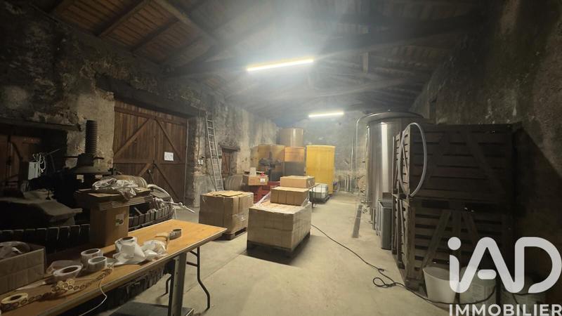 Maison - 292 m² - 5 pièces