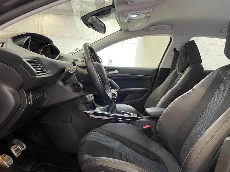 Peugeot 308 1.2 Puretech 130 Ch Tech Edition - Garantie 6 Mois