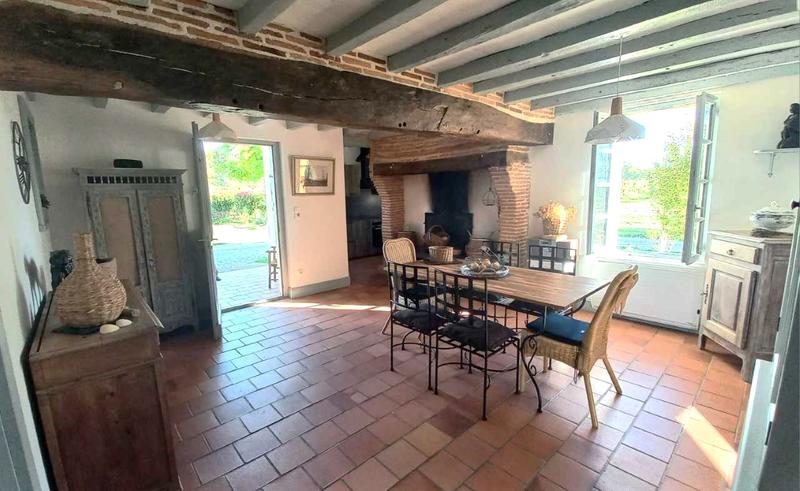 Propriété - 120 m² - 5 pièces