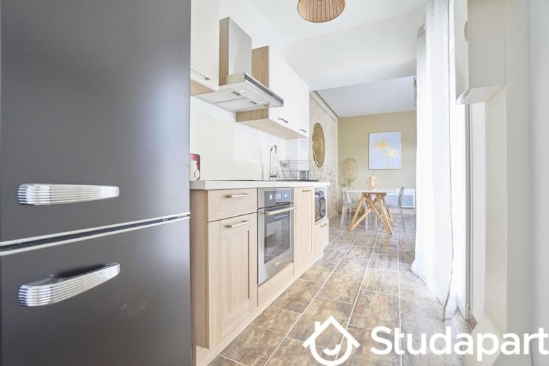 Chambre - 13 m² - 1 pièce