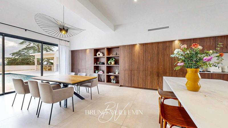 Villa - 350 m² - 14 pièces