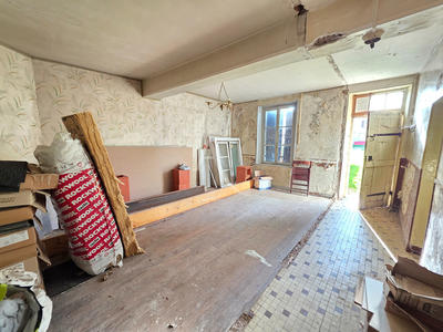 Maison - 90 m² - 3 pièces