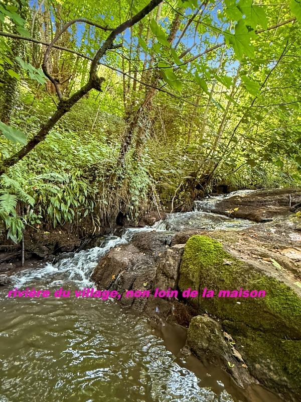 Maison de village - 94 m² - 4 pièces