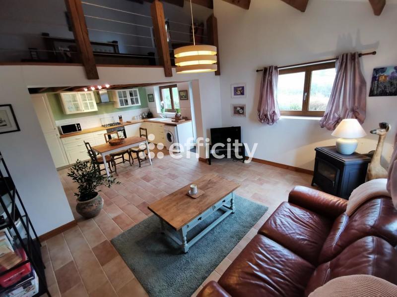 Maison - 290 m² - 11 pièces