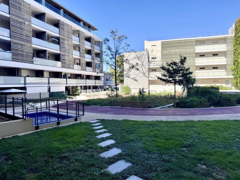 Appartement - 69 m² - 3 pièces