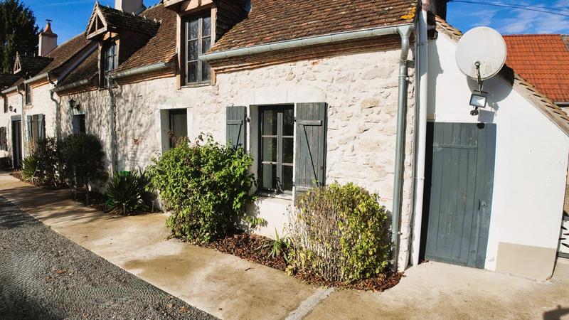 Maison traditionnelle - 122 m² - 6 pièces