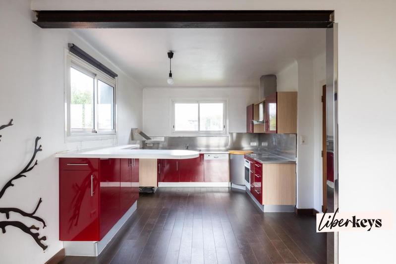 Villa - 180 m² - 7 pièces