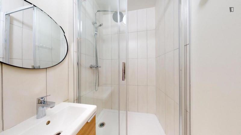 Chambre - 15 m² - 5 pièces