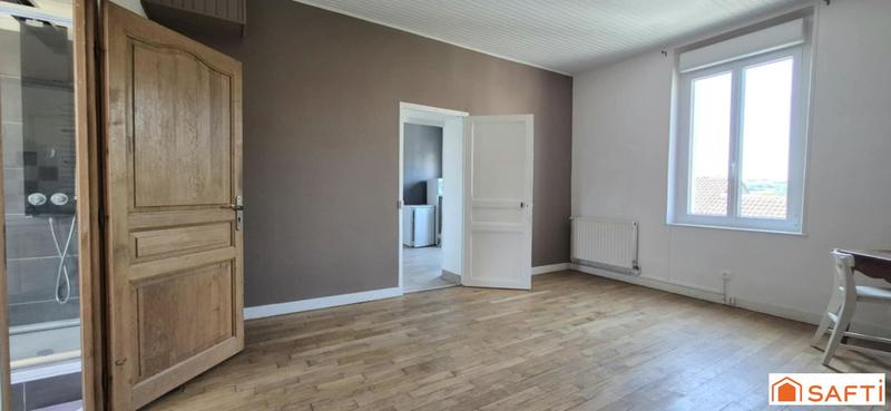 Maison - 275 m² - 11 pièces
