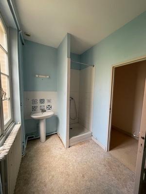 Appartement - 104 m² - 3 pièces