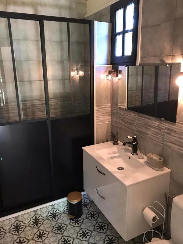 Maison traditionnelle - 430 m² - 17 pièces