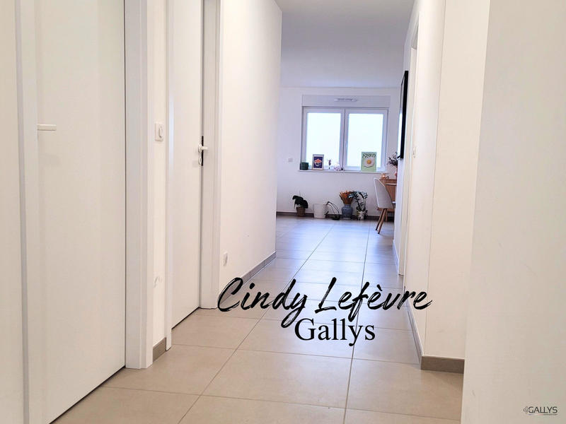 Appartement - 95 m² - 4 pièces