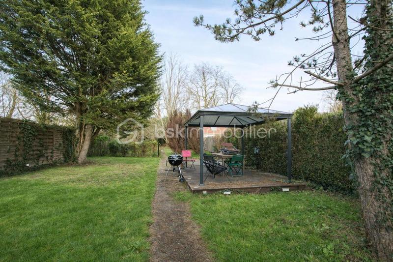 Maison - 95 m² - 4 pièces