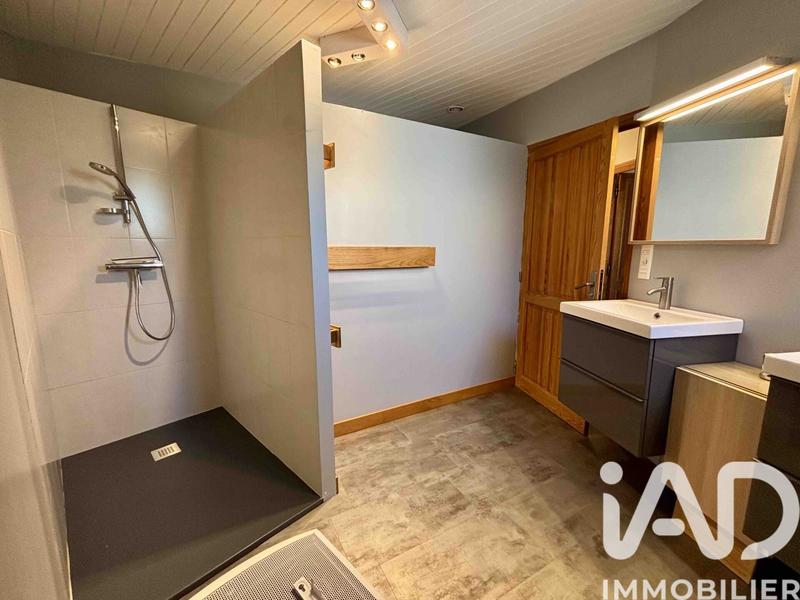 Maison - 184 m² - 6 pièces