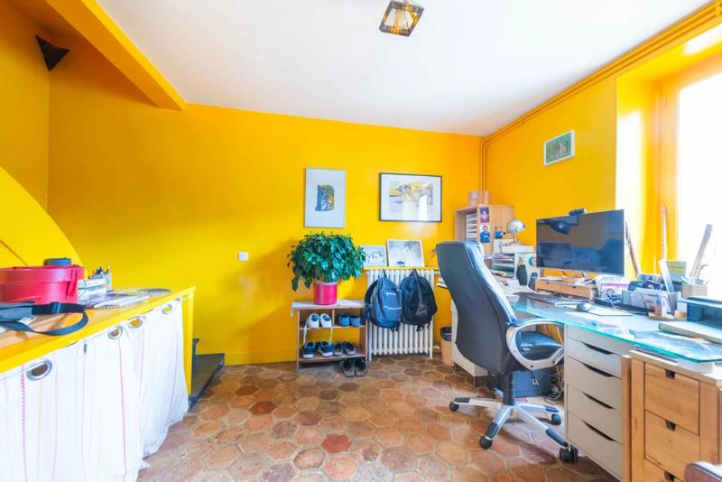 Maison - 215 m² - 9 pièces