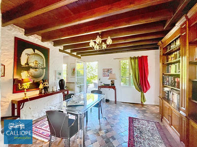 Propriété - 385 m² - 14 pièces