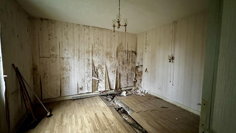 Maison - 95 m² - 5 pièces