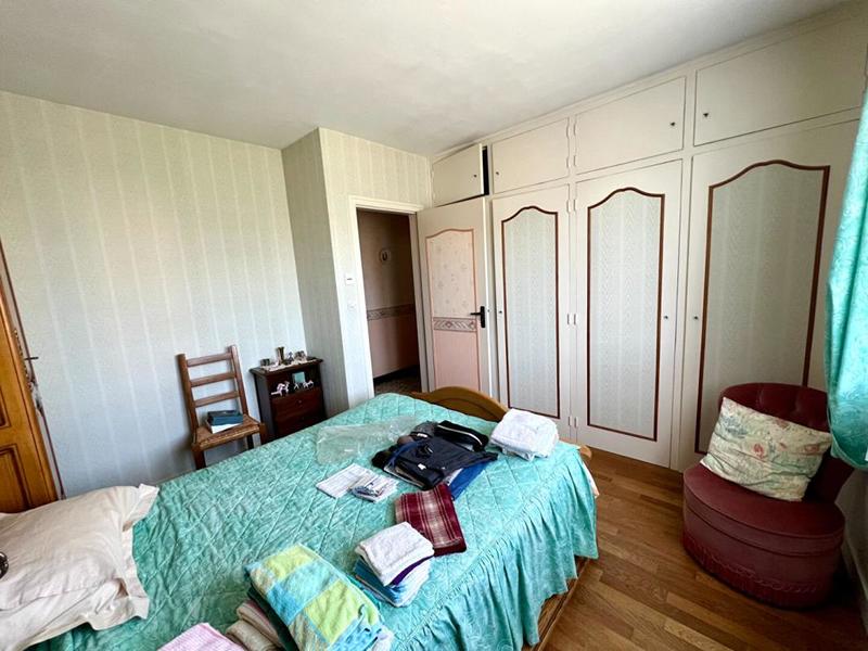 Maison - 75 m² - 5 pièces