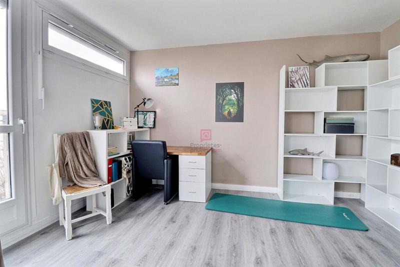 Appartement - 77 m² - 4 pièces