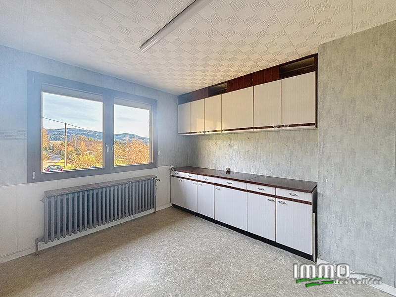 Maison - 83 m² - 5 pièces